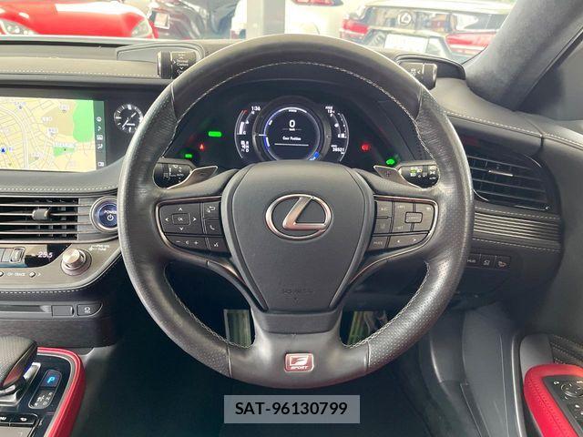Lexus LS 2018-01 7220989-10