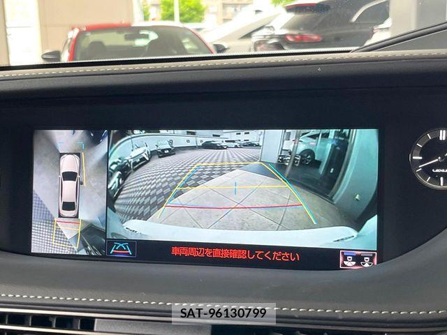 Lexus LS 2018-01 7220989-4