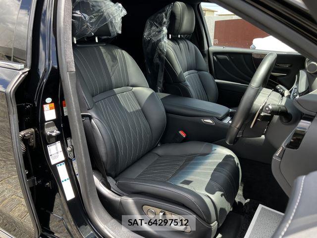 Lexus LS 2018-01 7251333-11