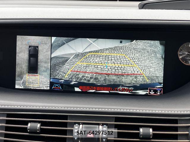 Lexus LS 2018-01 7251333-16