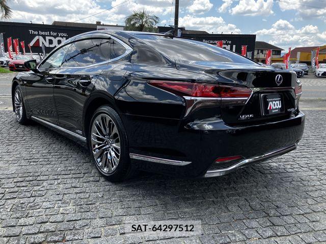 Lexus LS 2018-01 7251333-2