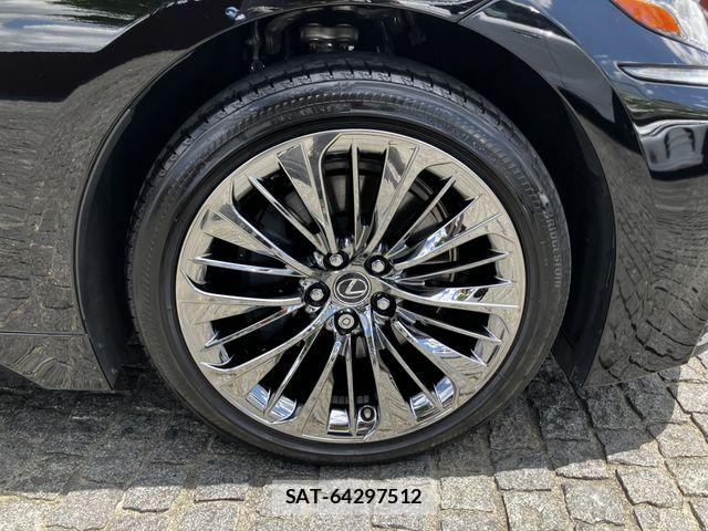 Lexus LS 2018-01 7251333-7