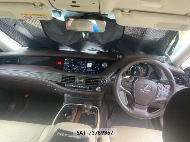 Lexus LS 2017-12 7251325-13