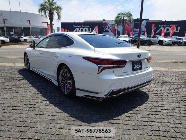 Lexus LS 2018-01 7392678-2