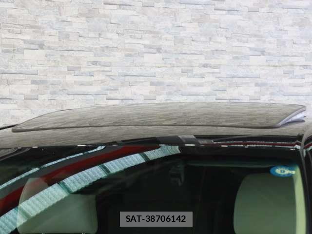 Lexus LS 2021-03 7455414-17