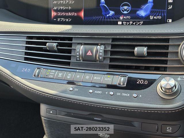 Lexus LS 2017-11 7455415-2