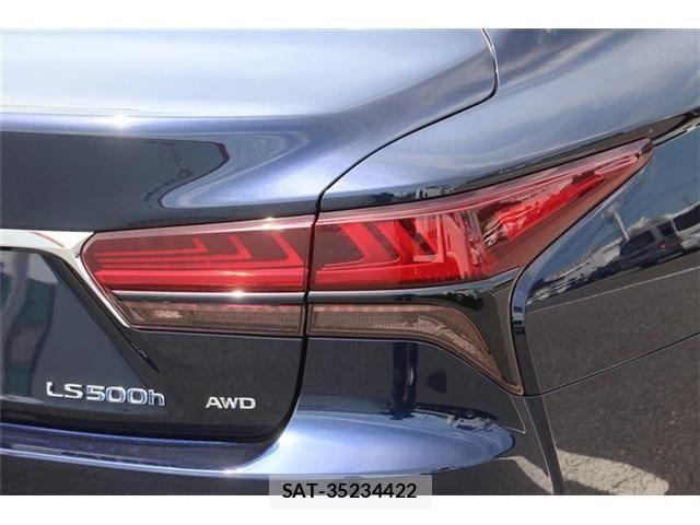 Lexus LS 2021-02 7501279-25