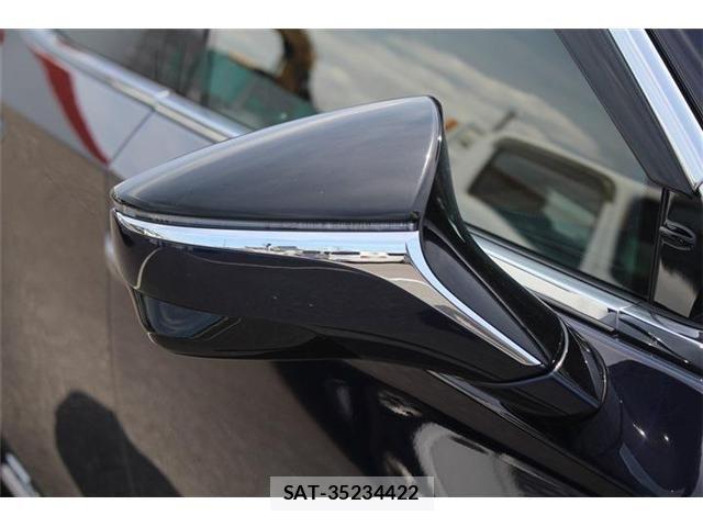 Lexus LS 2021-02 7501279-26