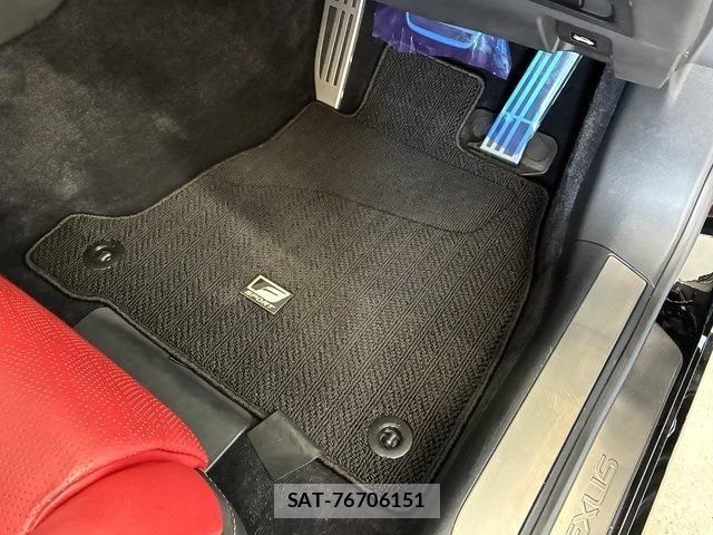 Lexus LS 2017-12 7617668-16
