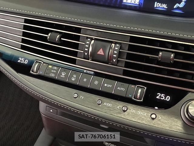 Lexus LS 2017-12 7617668-21