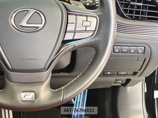 Lexus LS 2017-12 7617668-22
