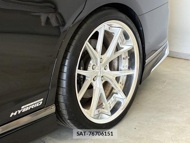Lexus LS 2017-12 7617668-25