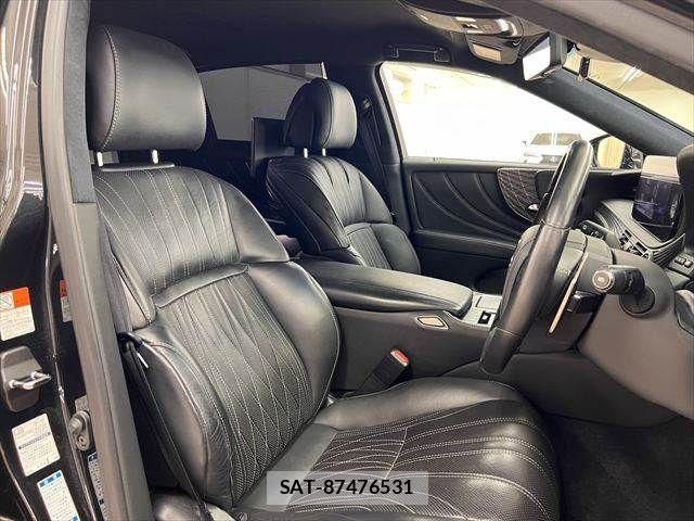 Lexus LS 2021-04 7617669-6