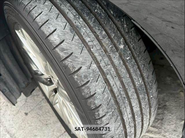 Lexus LS 2020-11 7725087-17