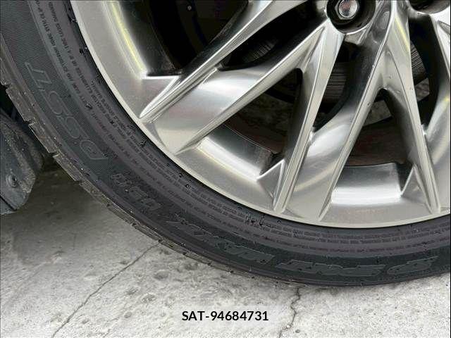 Lexus LS 2020-11 7725087-21