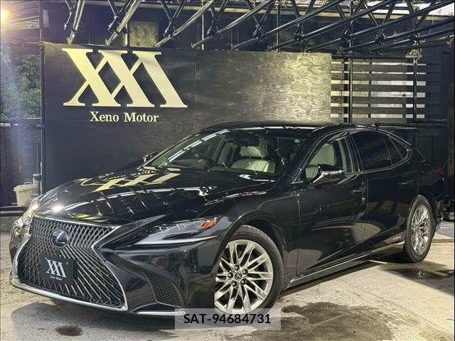 Lexus LS 2020-11 7725087-23