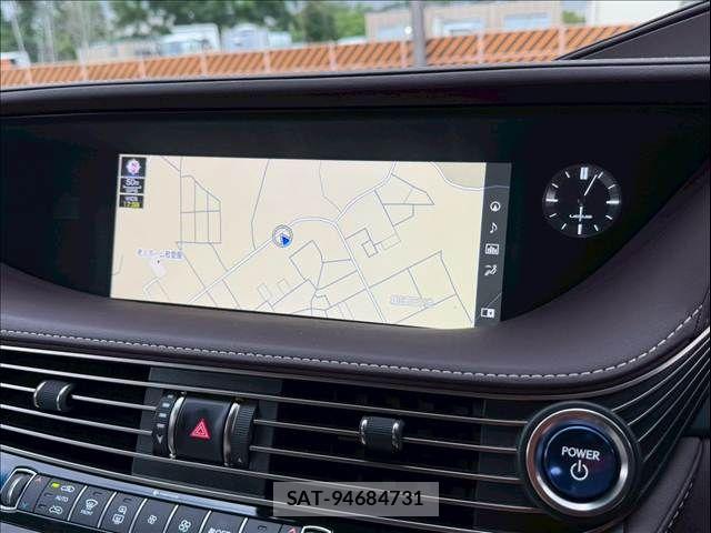 Lexus LS 2020-11 7725087-29