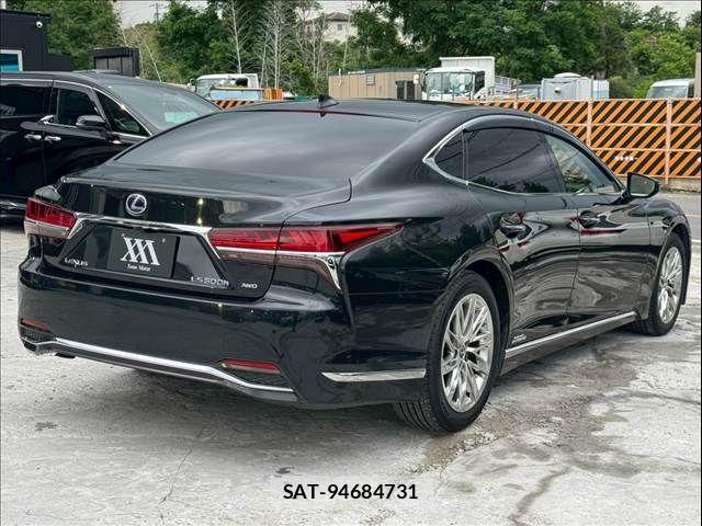 Lexus LS 2020-11 7725087-7
