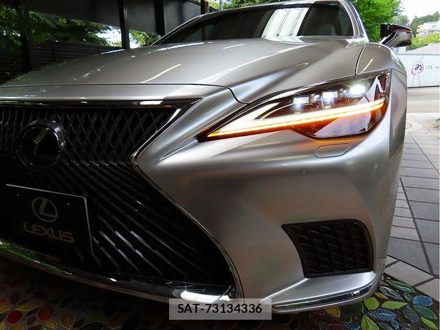Lexus LS 2023-03 7786514-6