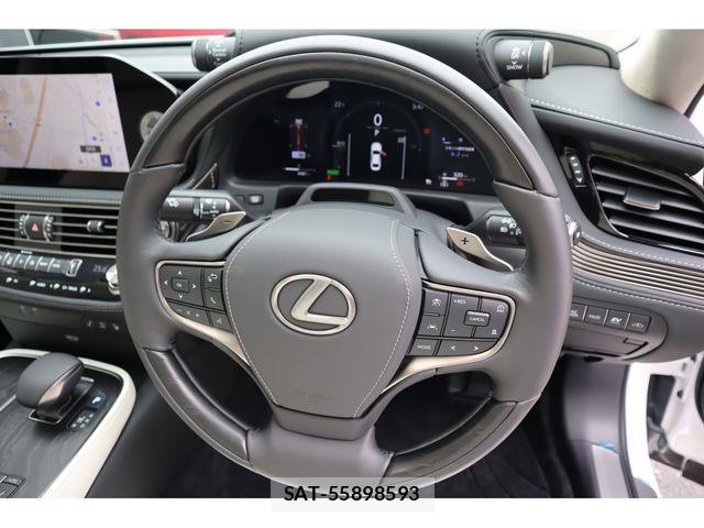 Lexus LS 2024-07 7902856-12