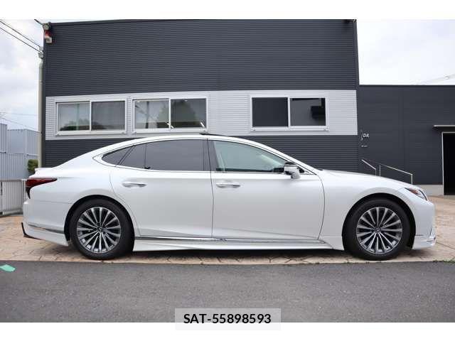 Lexus LS 2024-07 7902856-3