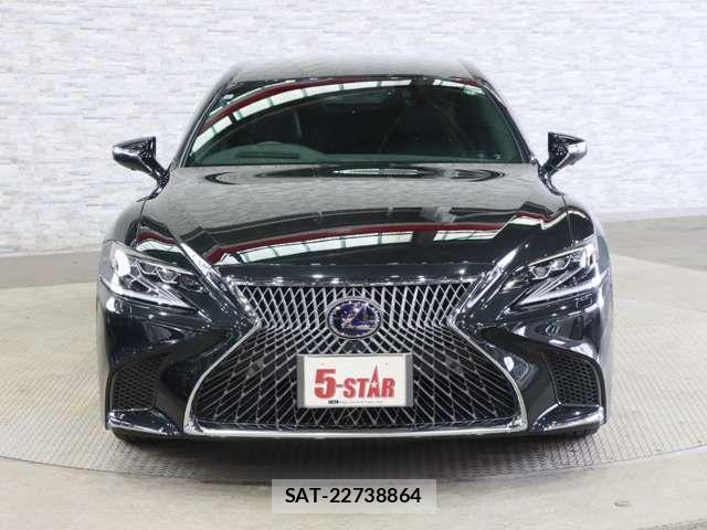 Lexus LS 2017-12 8036442-10