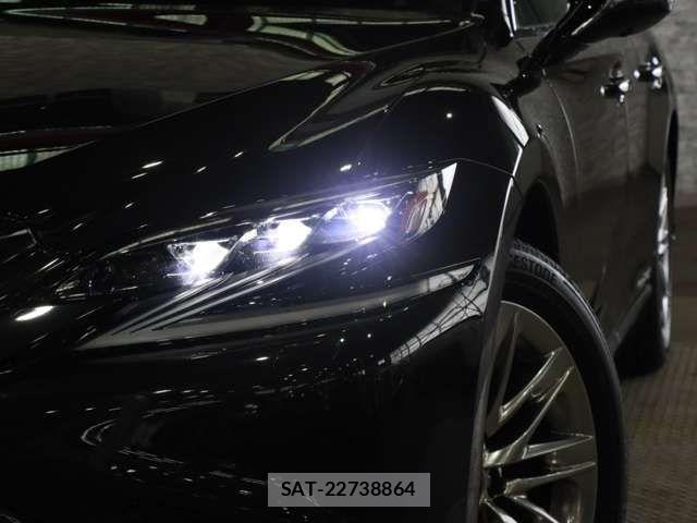 Lexus LS 2017-12 8036442-14
