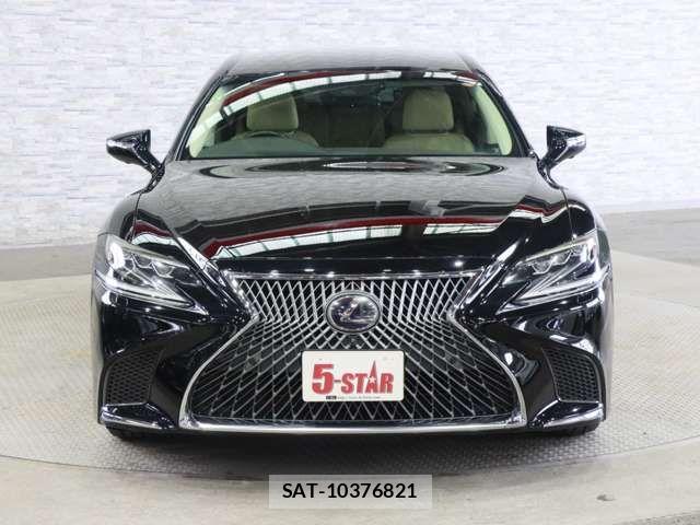 Lexus LS 2018-03 8036443-10