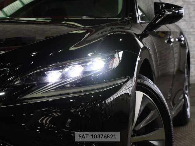 Lexus LS 2018-03 8036443-14
