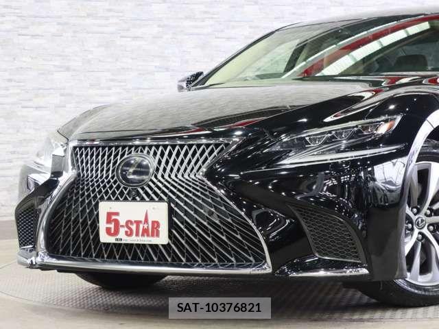 Lexus LS 2018-03 8036443-16