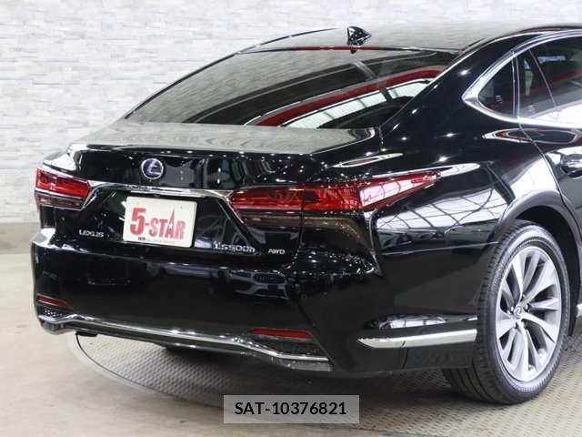 Lexus LS 2018-03 8036443-18
