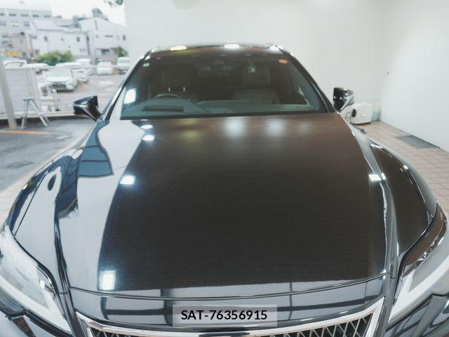 Lexus LS 2021-05 8100145-12