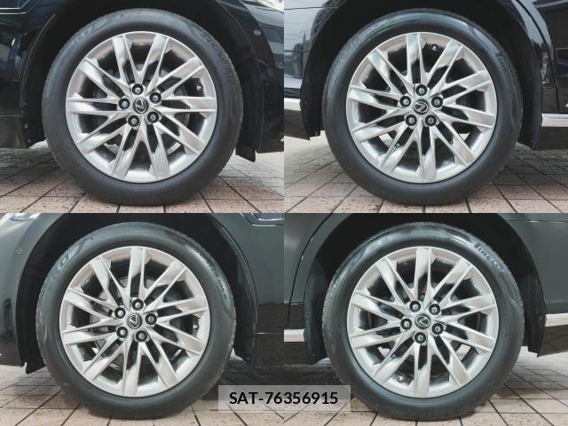 Lexus LS 2021-05 8100145-6