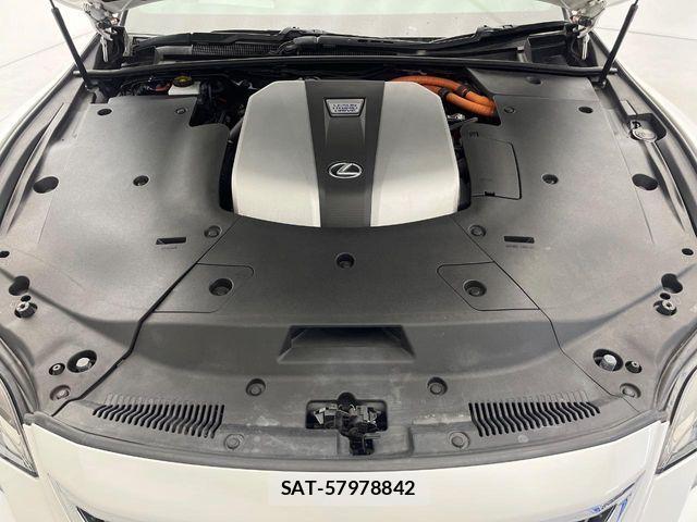 Lexus LS 2017-11 8131011-19