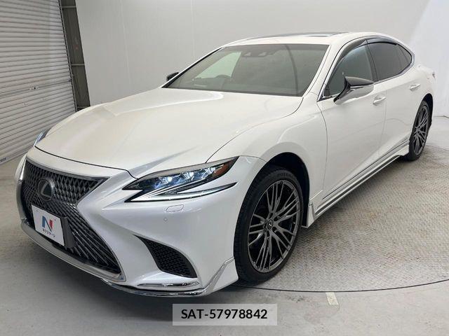 Lexus LS 2017-11 8131011-3