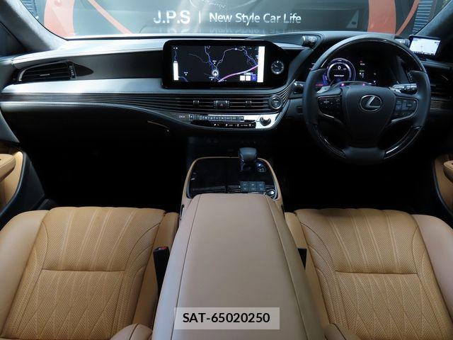 Lexus LS 2023-03 8158702-2