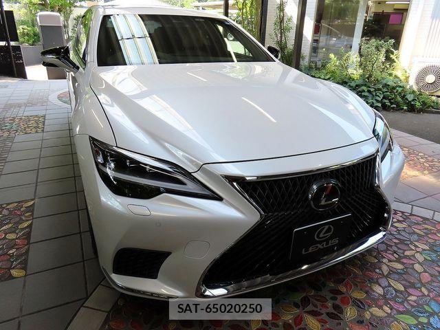 Lexus LS 2023-03 8158702-6