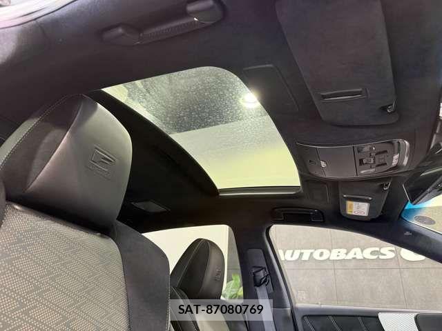 Lexus LS 2018-01 8245726-6