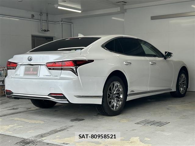 Lexus LS 2018-05 8315193-3