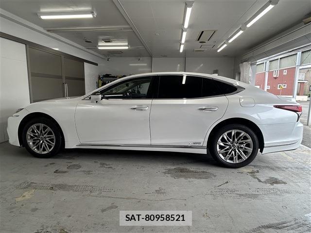 Lexus LS 2018-05 8315193-6