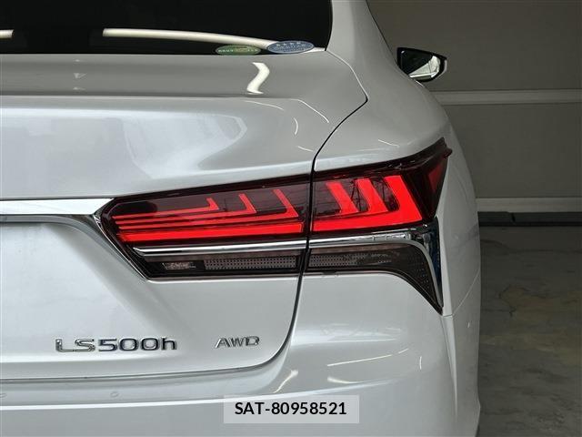 Lexus LS 2018-05 8315193-8