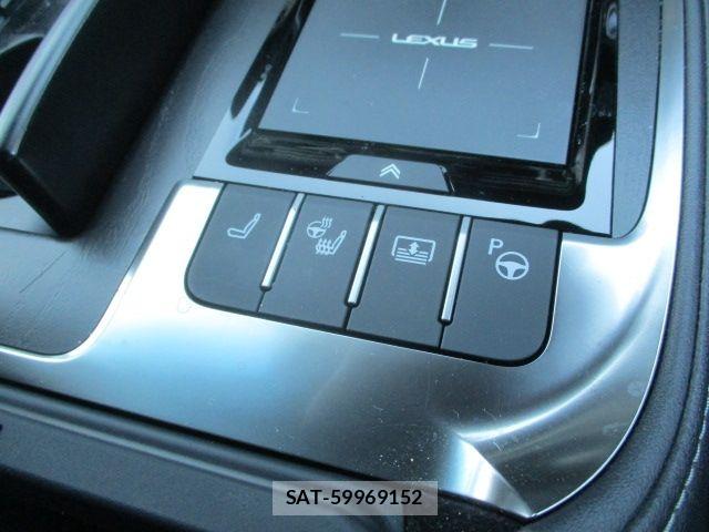 Lexus LS 2022-02 8336568-19