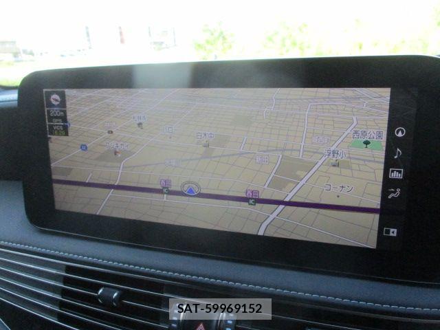 Lexus LS 2022-02 8336568-23
