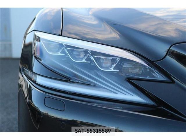 Lexus LS 2018-07 8336567-11