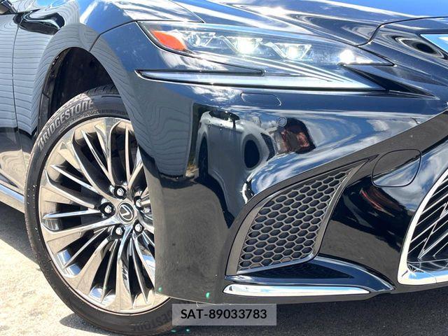 Lexus LS 2017-11 8366747-13