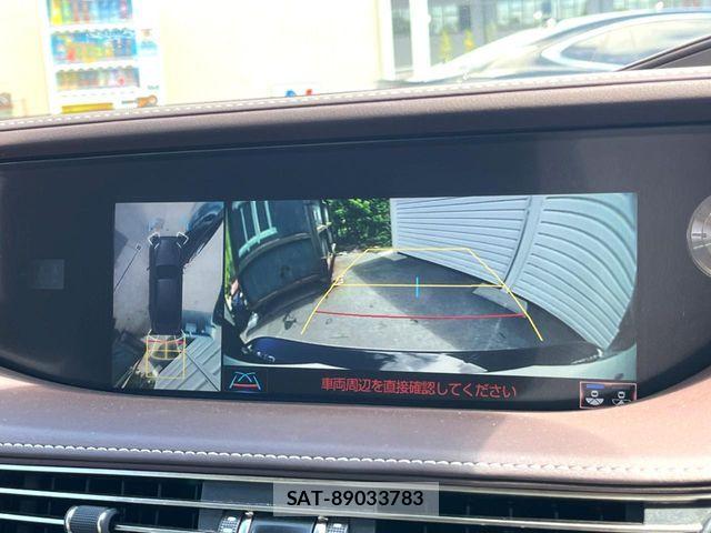 Lexus LS 2017-11 8366747-6