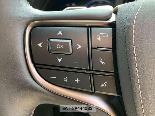 Lexus LS 2021-11 8366743-12