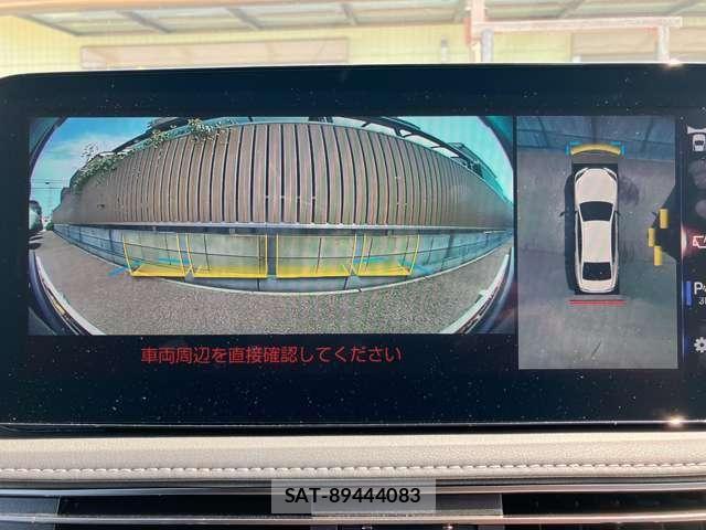 Lexus LS 2021-11 8366743-17