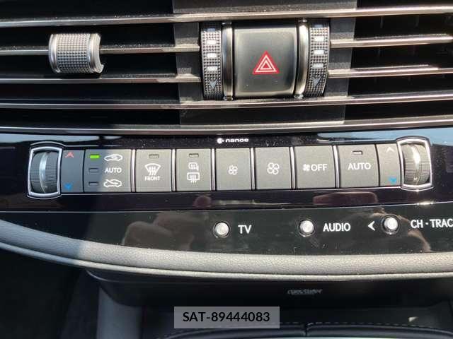 Lexus LS 2021-11 8366743-22