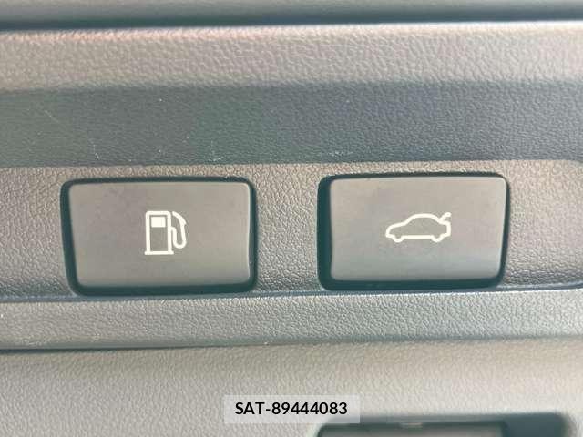 Lexus LS 2021-11 8366743-28